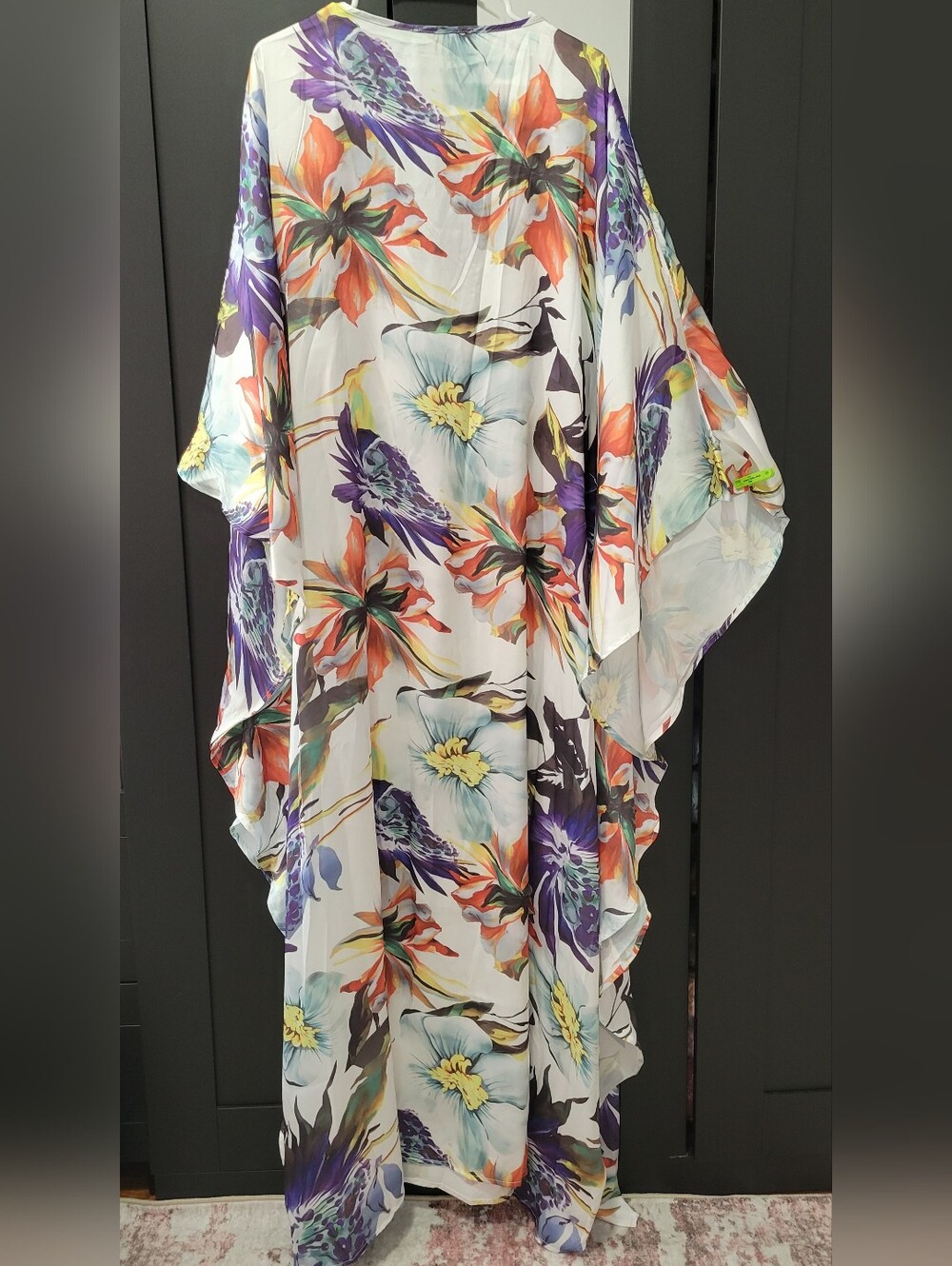 Fashion Nova Luxe Athens Satin Kaftan Dress - 1X - Picture 2 of 3